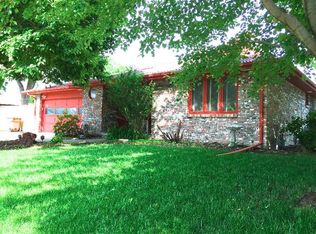 2810 S 53rd St, Lincoln, NE 68506