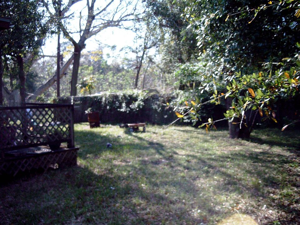 2nd image of 6714 Hill Top Rd