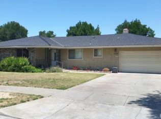 1113 Julie Dr, Merced, CA