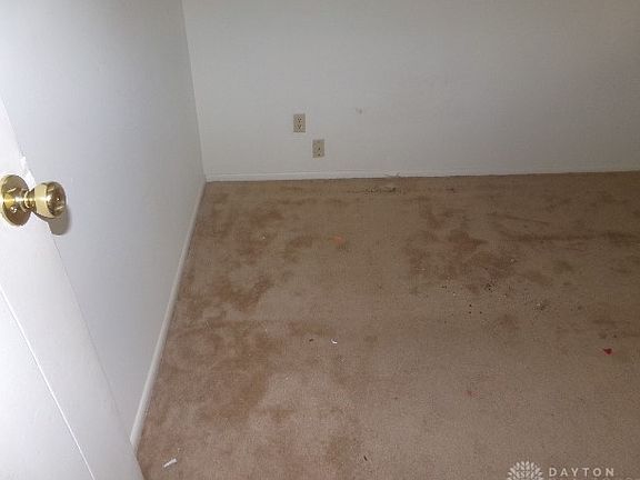 4th image of 2210 Mattis Dr