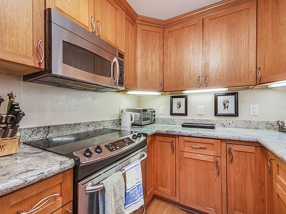 5th image of 17905 Mozelle Ct
