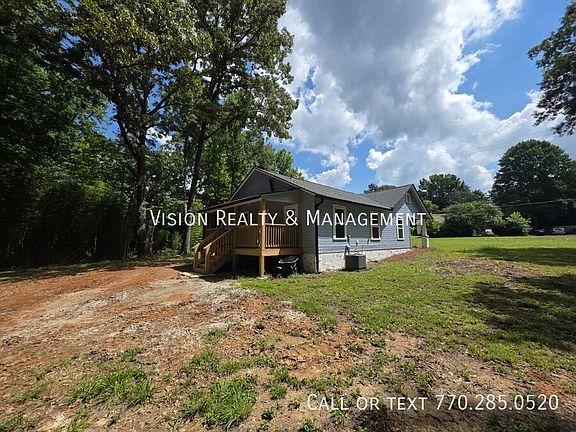 3rd image of 804 Highway 27 N