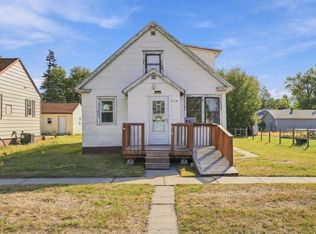 212 10th St N, Breckenridge, MN 56520