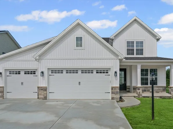 403 Harpers Ferry, Savoy, IL 61874