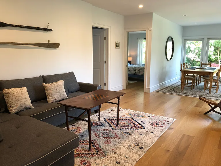412 Carpenter St #1 — Photo 6