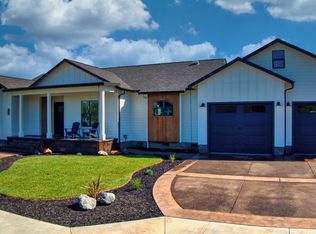 710 Jacobsen Way, Ferndale, CA 95536