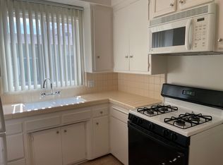 1122 S Clark Dr #6, Los Angeles, CA 90035