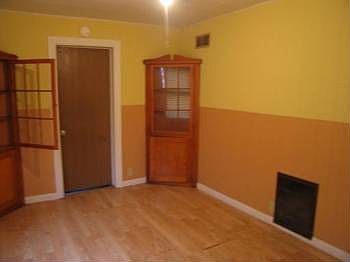 4th image of 112 E Pineview Dr