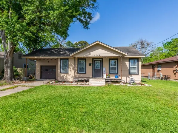 3748 Grant Ave, Groves, TX 77619