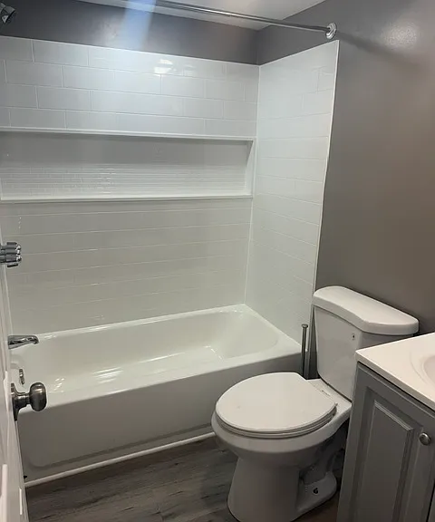 8742 Cottage St #J6 — Photo 19