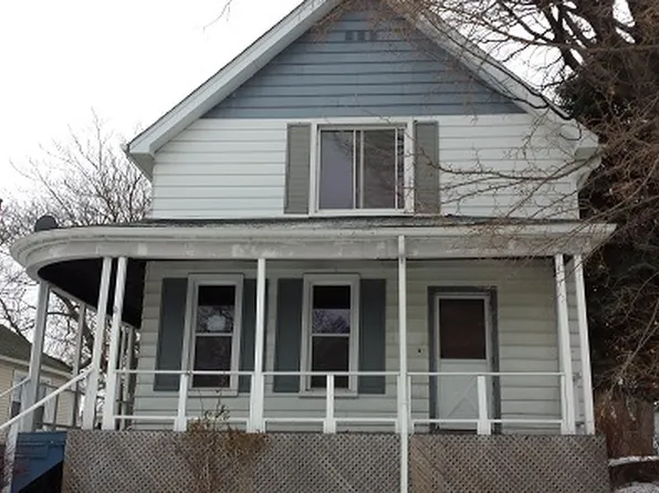 1411 6th St, Port Huron, MI 48060