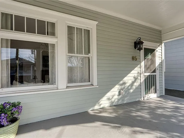 85 Waddell St NE — Photo 2