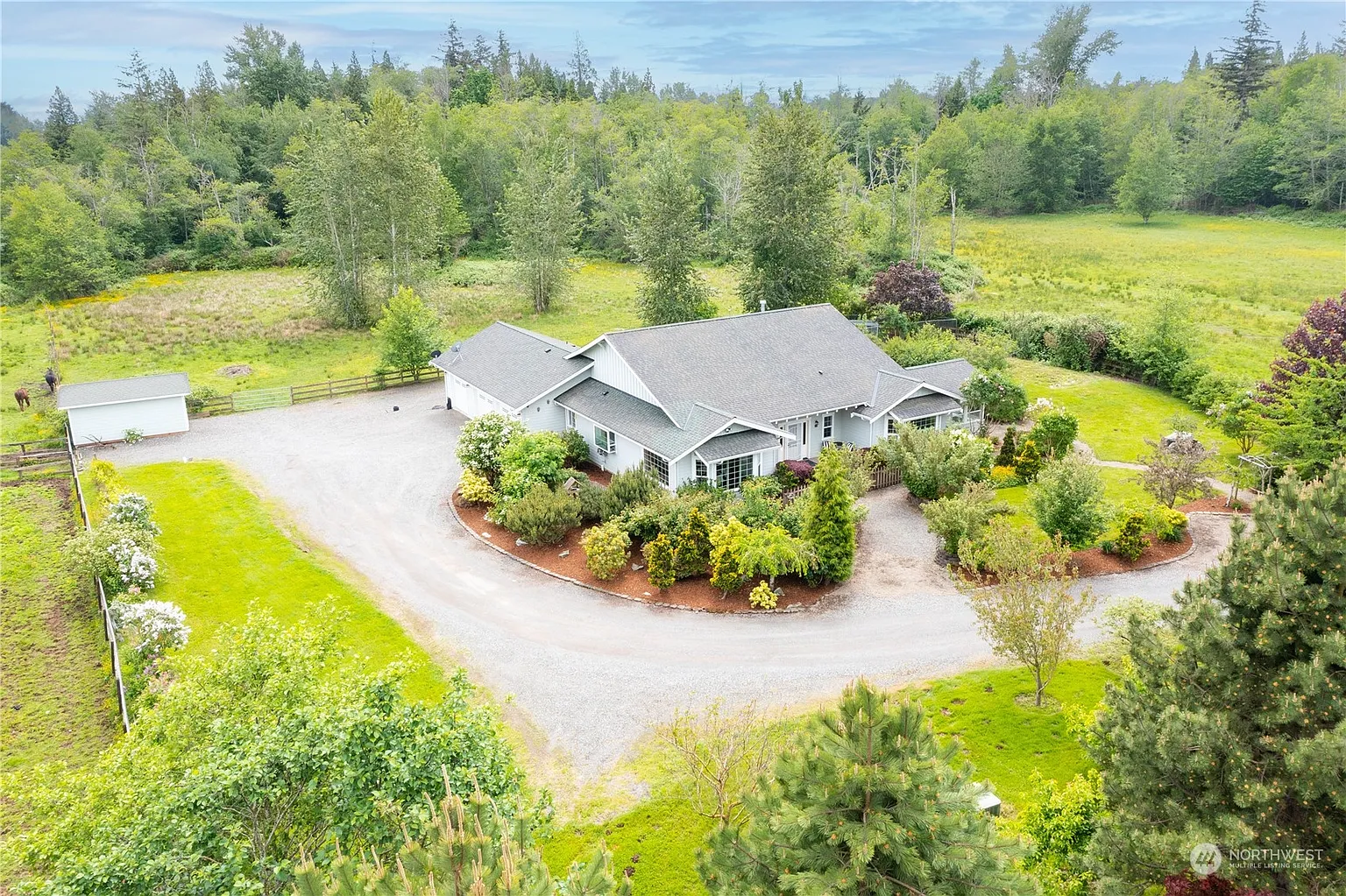 3073 Mountain View Road photo 1
