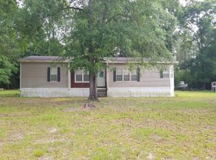 140 Denman Cir, Coffee Springs, AL 36318