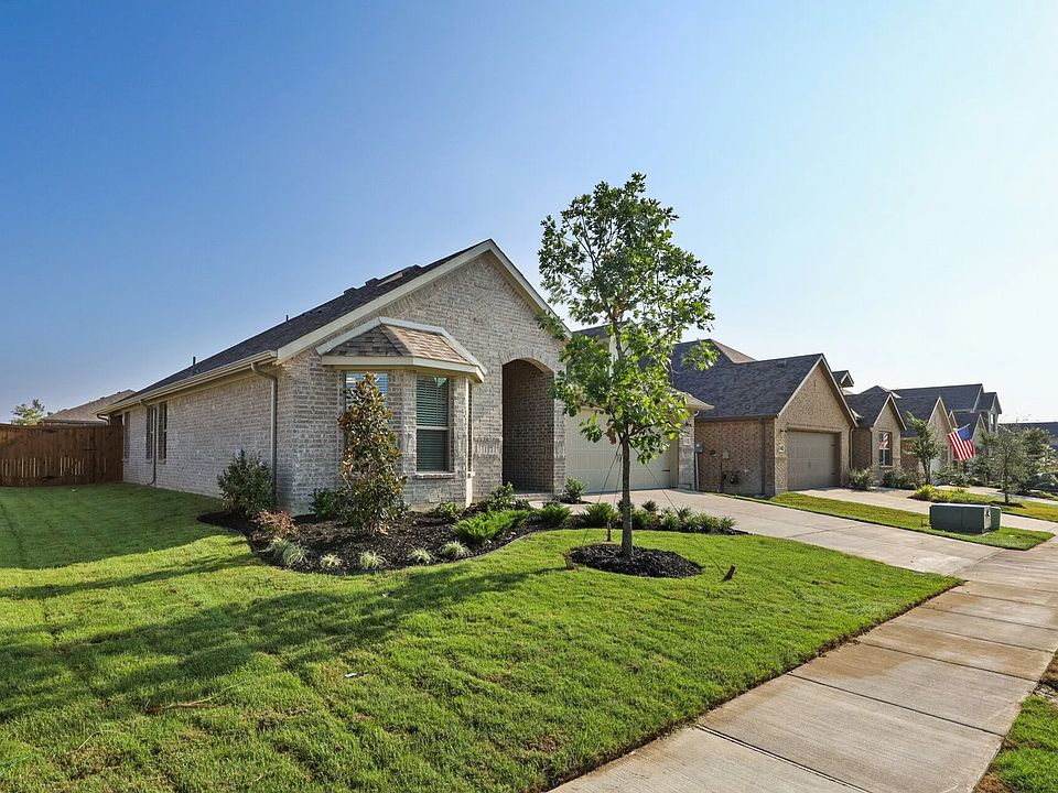 1st image of 6012 Horsetail Dr