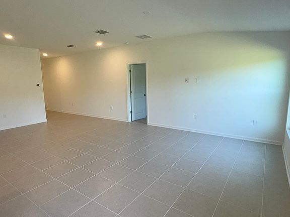 3rd image of 3125 Tranquilo Ln