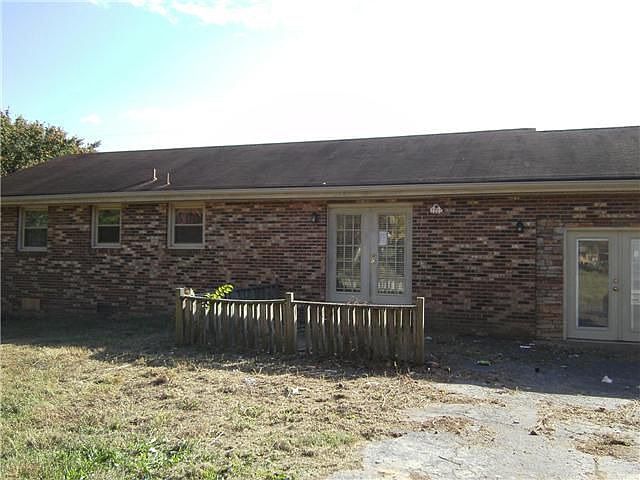 2nd image of 270 Brookside Dr