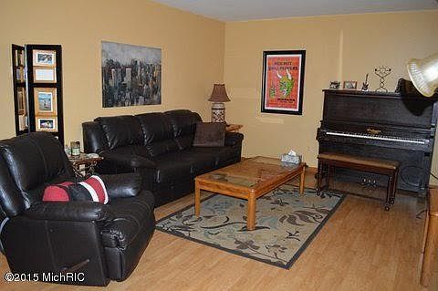 2nd image of 13370 Forest River Dr SE