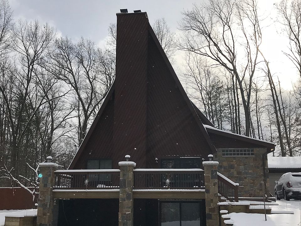 1st image of 6856 Martin View Dr NE