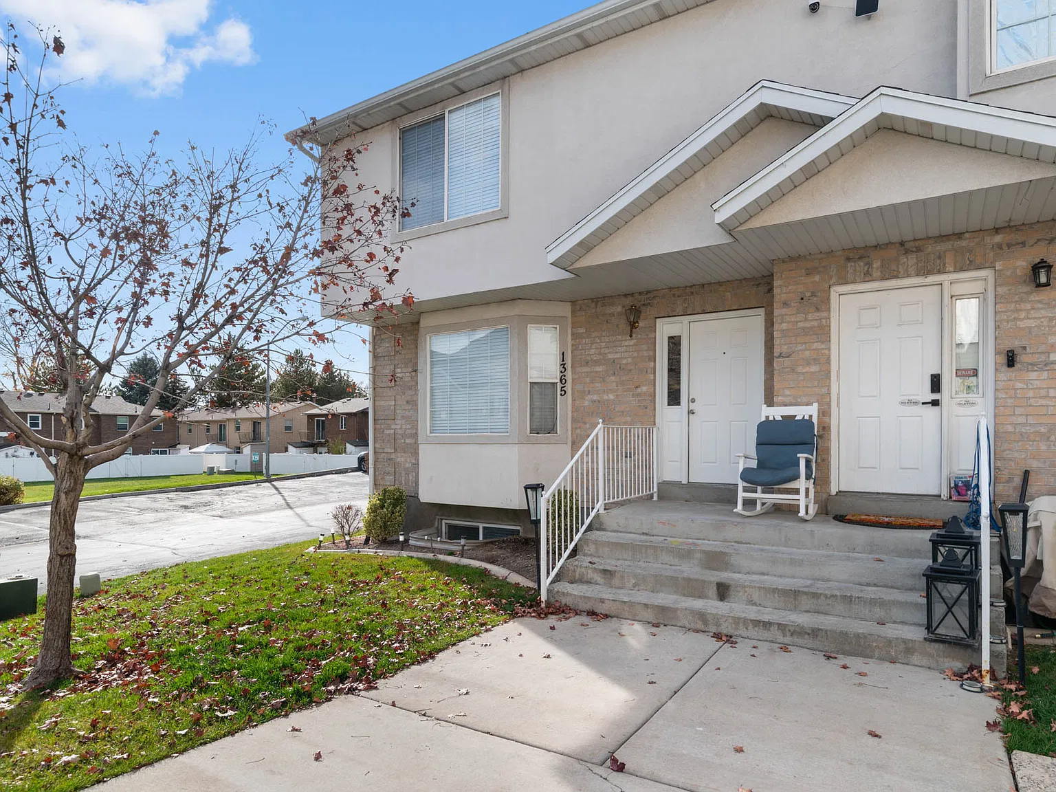 4 bed, 3.5 bath, 2258 sqft, $2,100 — Photo 3