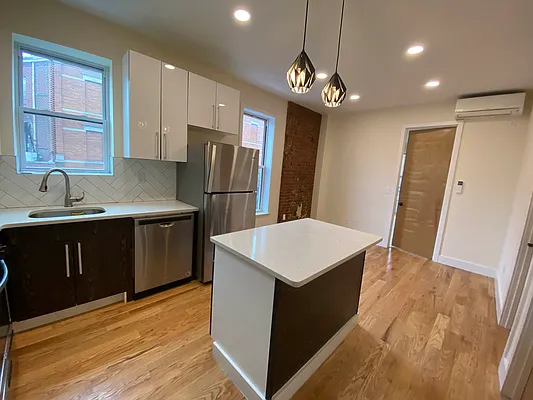 Rented by NY Living Solutions | media 8