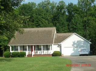 279 Southern Walk Cir, Gray, GA 31032