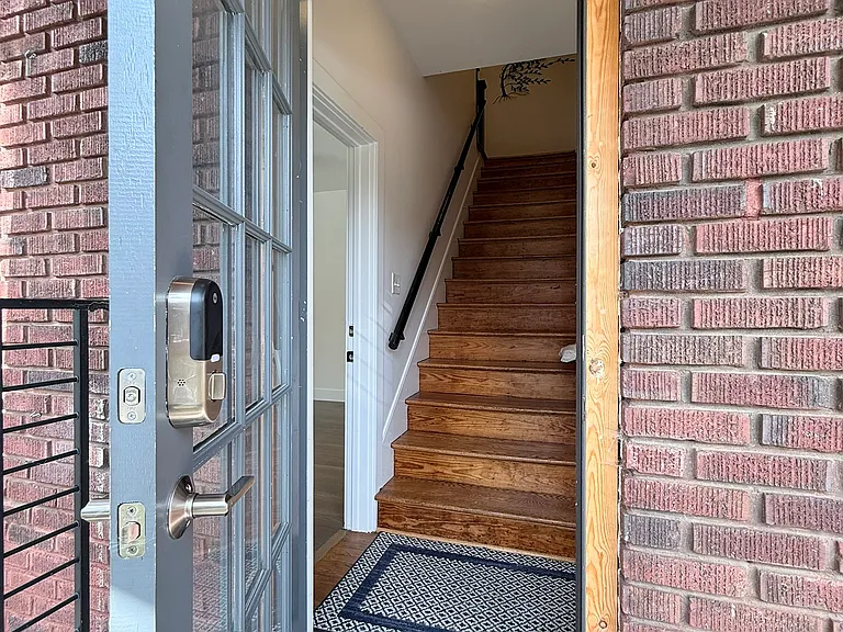 41 Furman Ave #5 — Photo 12