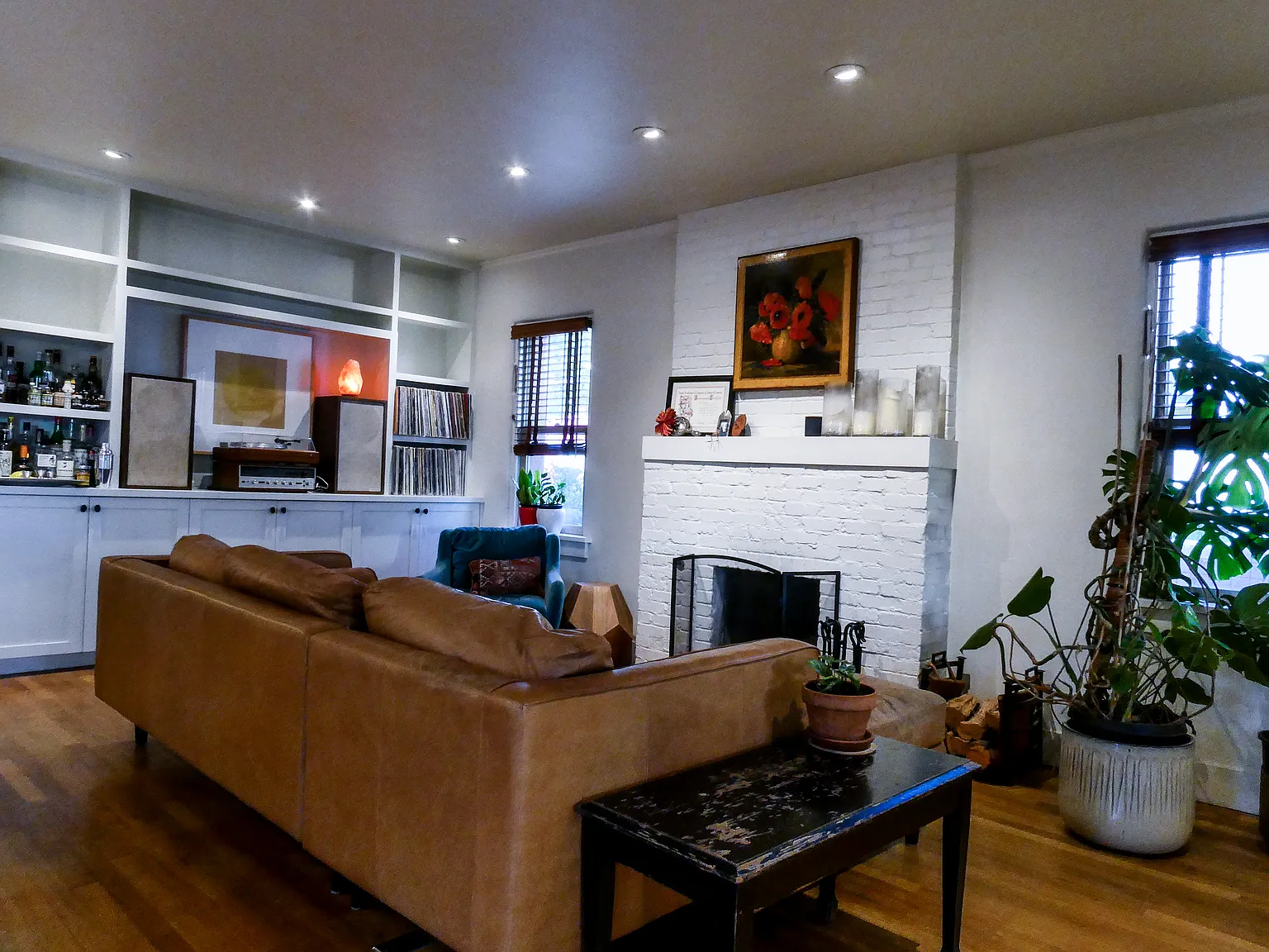 2 bed, 1580 sqft, $2,650 — Photo 2