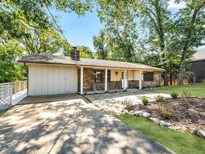 76 Overton Dr, Bella Vista, AR, 72714