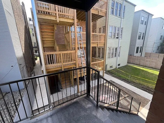 3726 N Racine Ave #CH — Photo 18