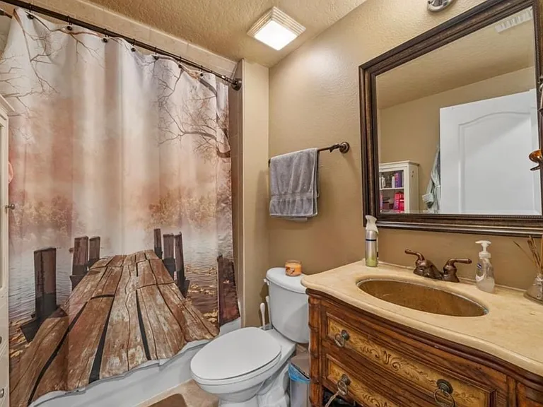 146 Mileham Dr — Photo 12
