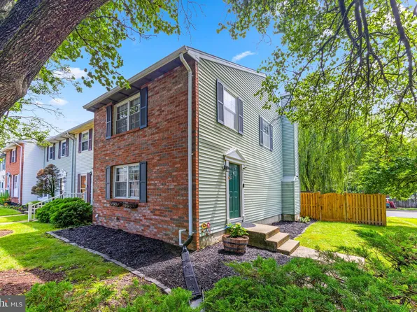 230 Glenda Ct, Millersville, MD 21108