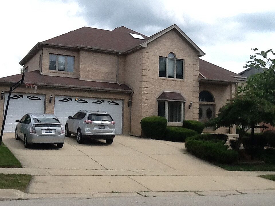 1st image of 227 Wren Ct