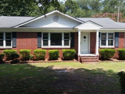 2006 Virginia Dr, Camden, SC, 29020