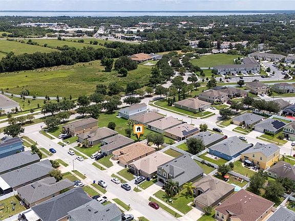4th image of 1831 CENTENNIAL AVENUE