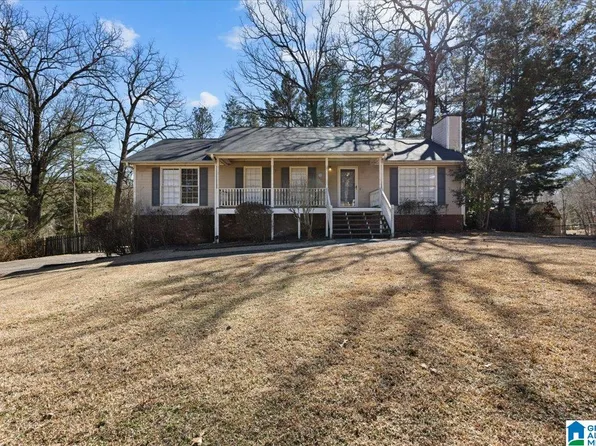 5811 Chickadee Cir, Pinson, AL 35126