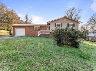 204 Mountain View Cir, Jasper, TN 37347