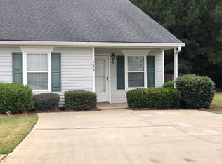 1643 Summerwoods Cir, Griffin, GA 30224