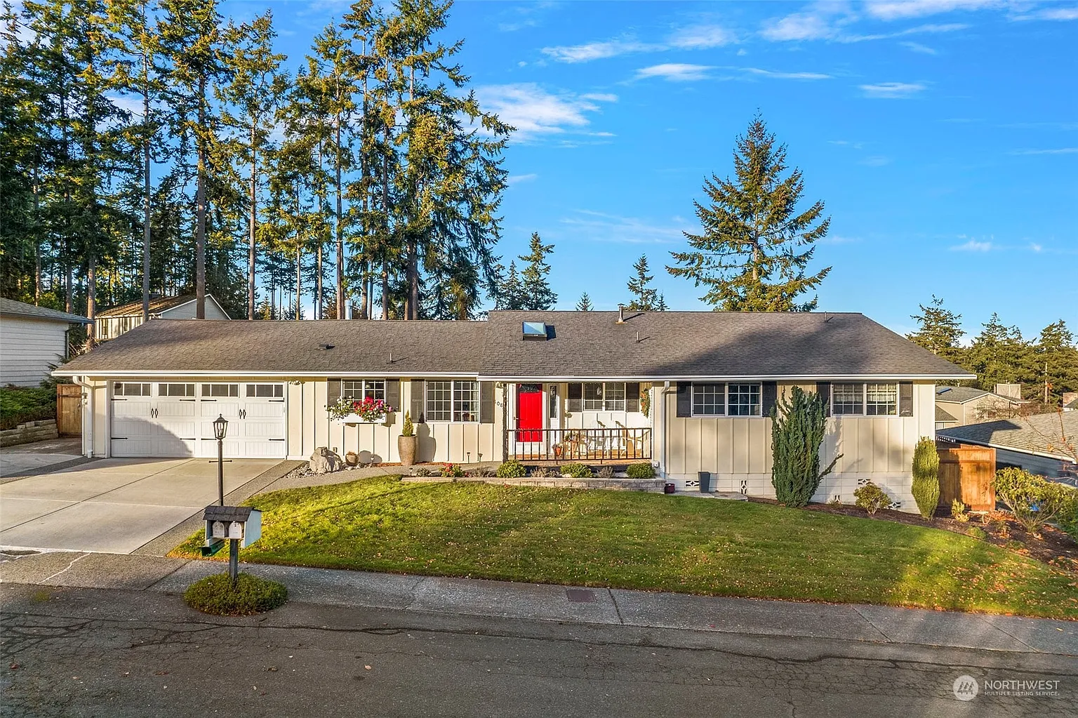 1084 SW 4th Avenue photo 1