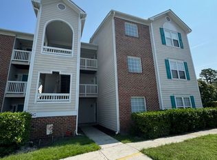 715 Clearwater Ct APT D, Wilmington, NC 28405