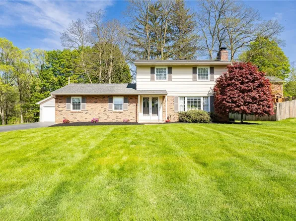 3 Nettlecreek Rd, Fairport, NY 14450