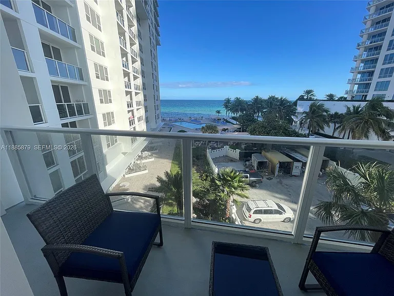 3505 S Ocean Dr #420 — Photo 10