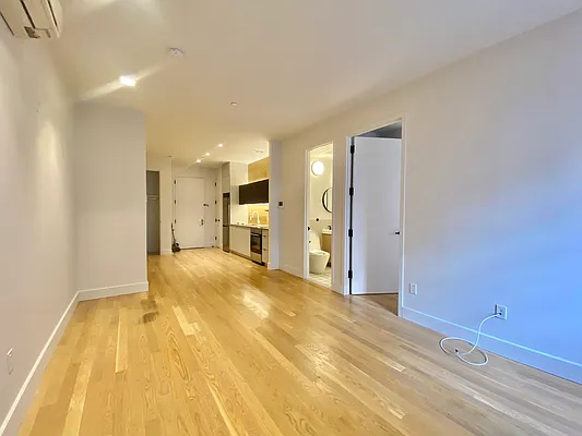 Rented by Simply Brooklyn Realty Inc | media 7