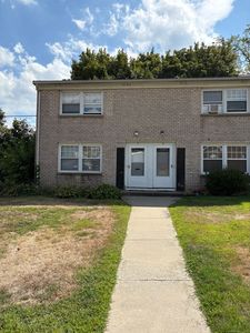 7 Stone Ridge Road, Bridgeport, CT, 06606