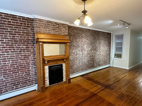 203 Ogden Avenue image 9 of 10