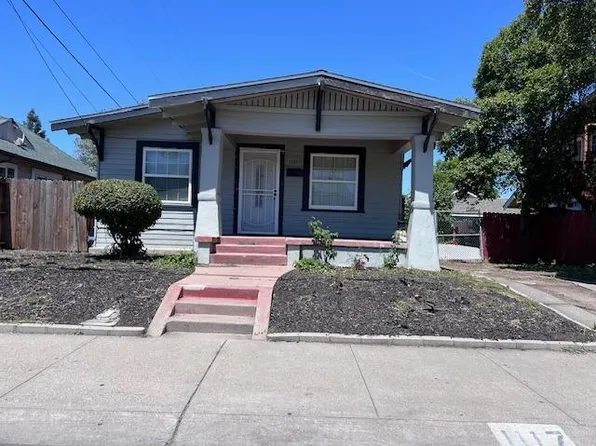 1117 E College Ave, Stockton, CA 95205