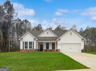 52 River Station Dr, Monroe, GA 30656