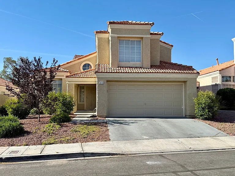 9713 Horizon Hills Dr — Photo 1