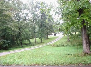 7488 Hendon Rd, Graysville, TN 37338