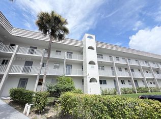 8305 Sunrise Lakes Blvd APT 310, Sunrise, FL 33322